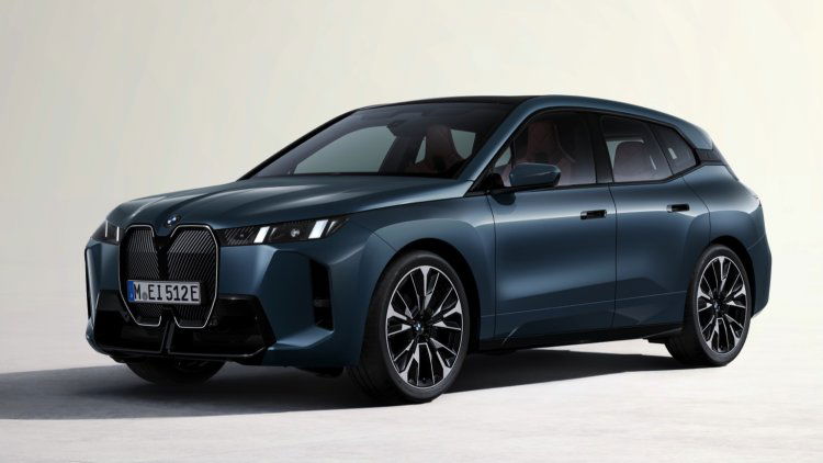 2025 BMW iX xDrive60