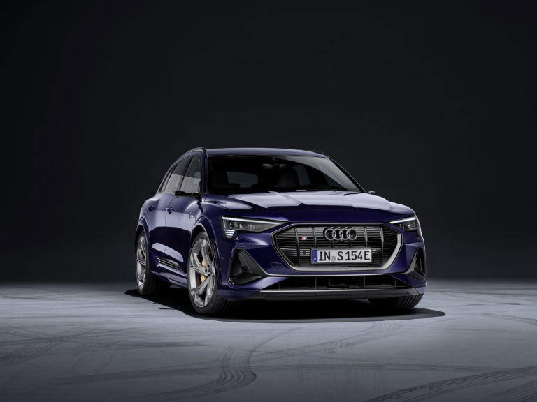 Audi e-tron S 55 quattro