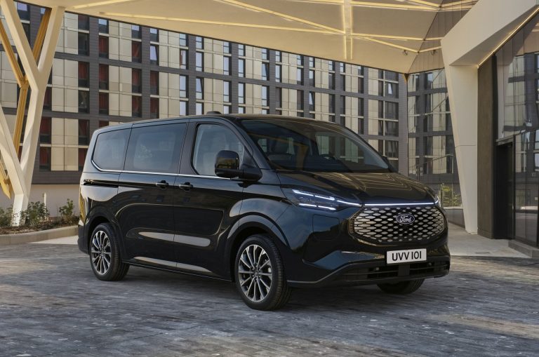 Ford e-Tourneo Custom L1 160 kW