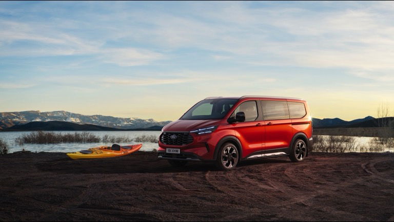 Ford e-Tourneo Custom L1 210 kW