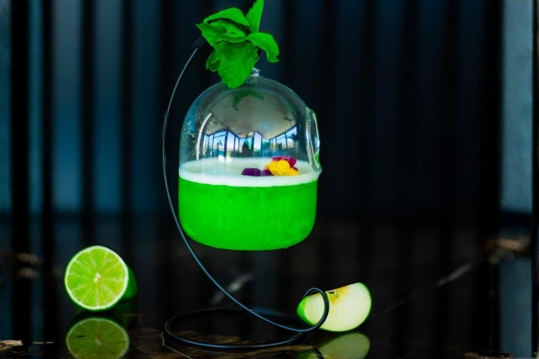 Forbidden Apple