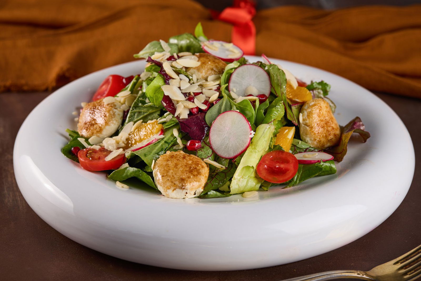 Keçi Peynirli Roka Salatası