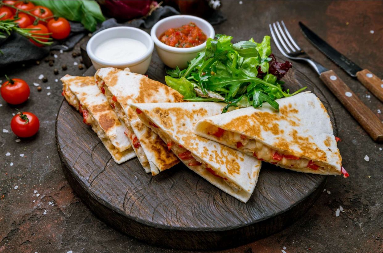 Tavuklu Quesadilla