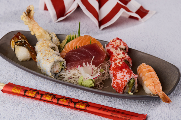 Sushi-Sashimi Set (x12)