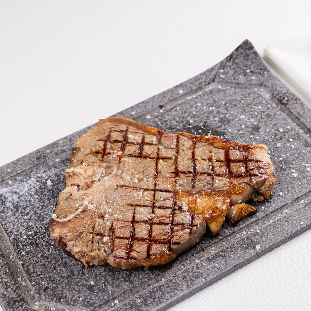 T Kemikli Dinlendirilmiş Et