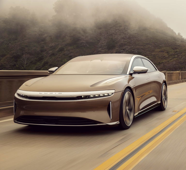 Lucid Air Pure RWD