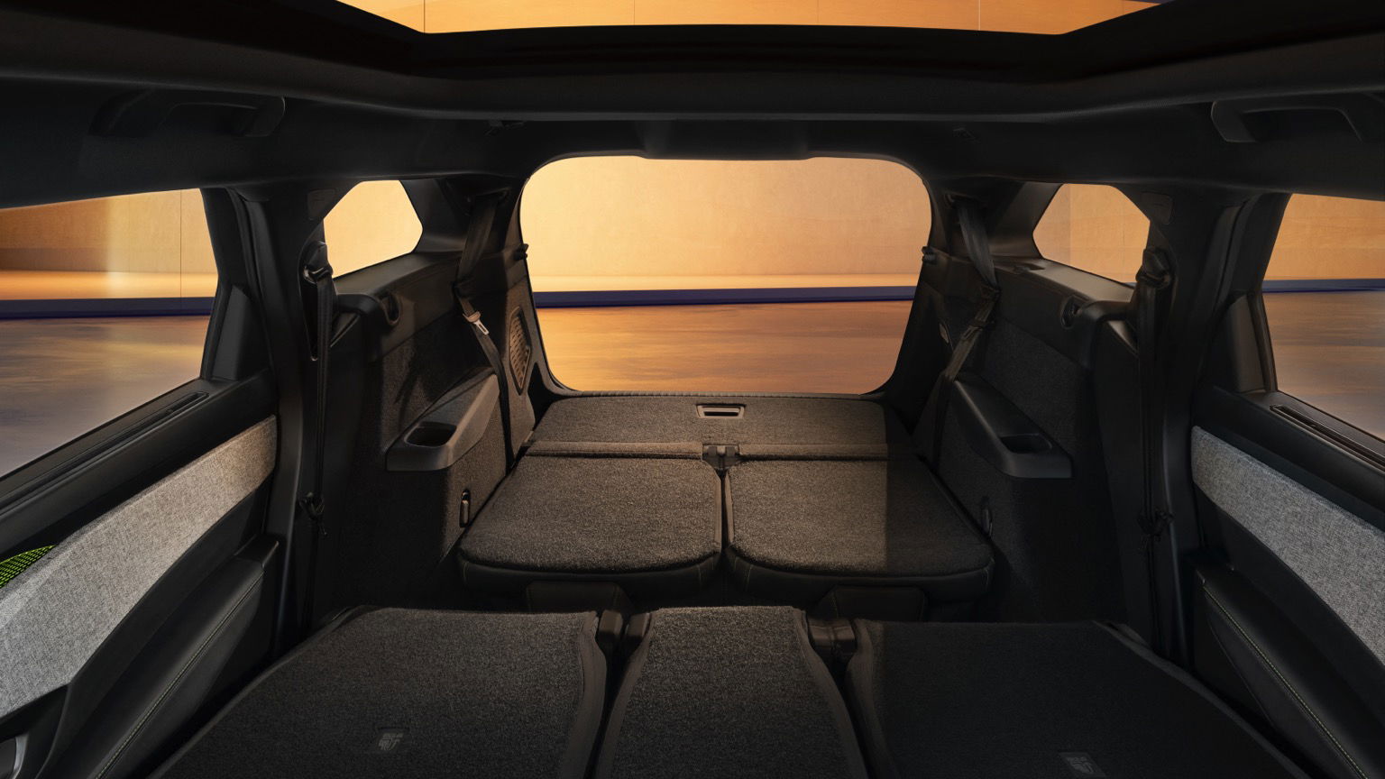 Peugeot e-5008 97 kWh Long Range