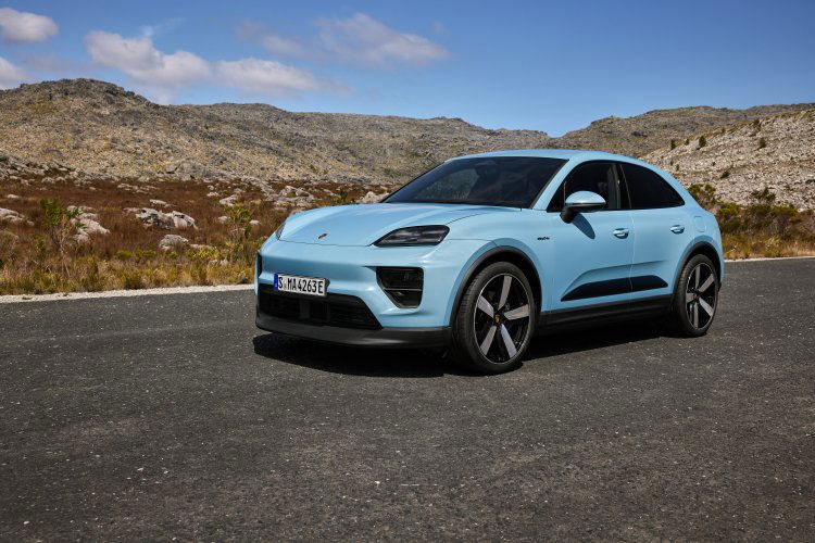 Porsche Macan 4 Electric