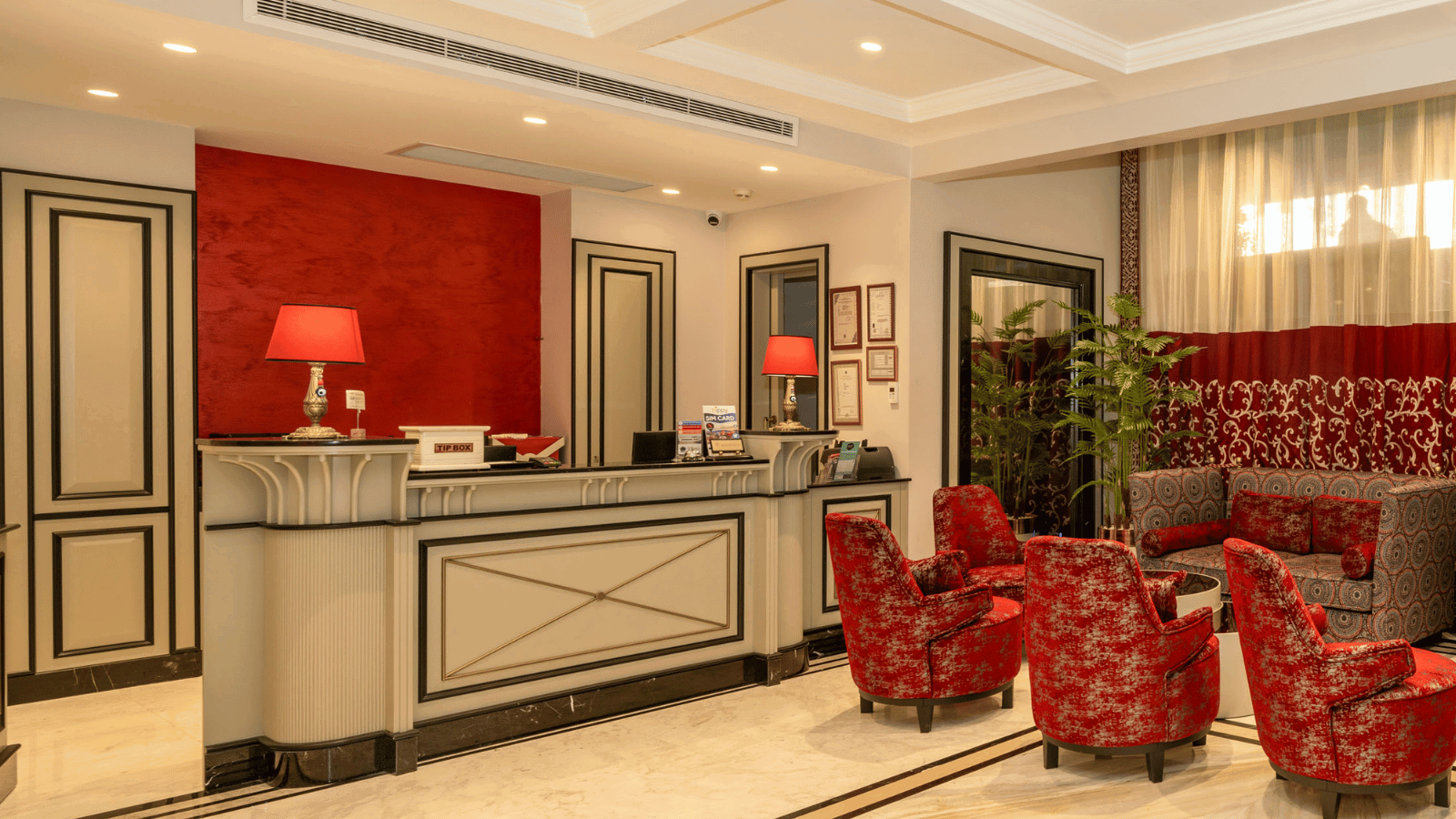 Early Check-In, Late Check-Out & Upgrade for Direct Bookings