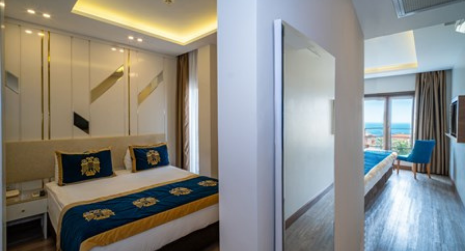 Family Room with Sea View