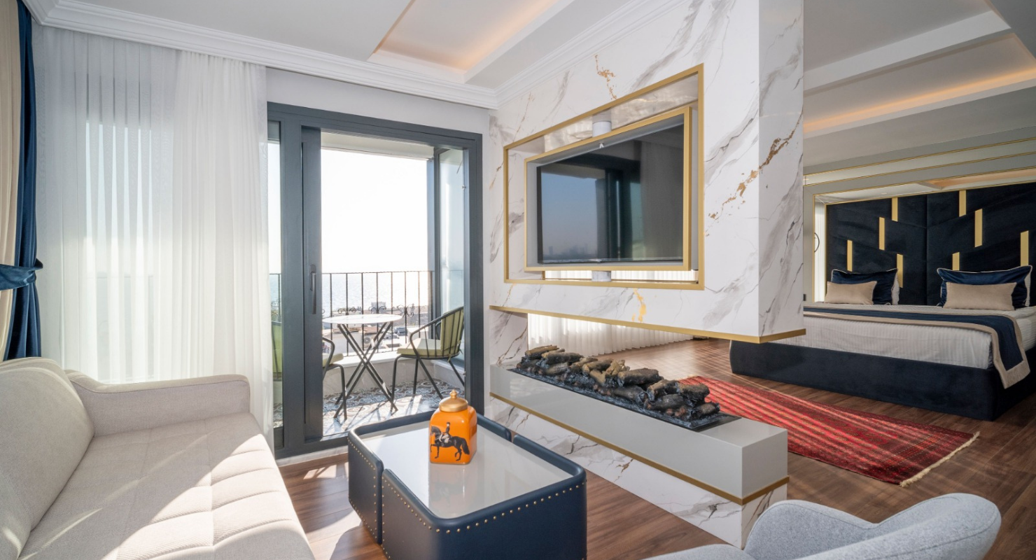 King Penthouse Suite Room wih Sea View