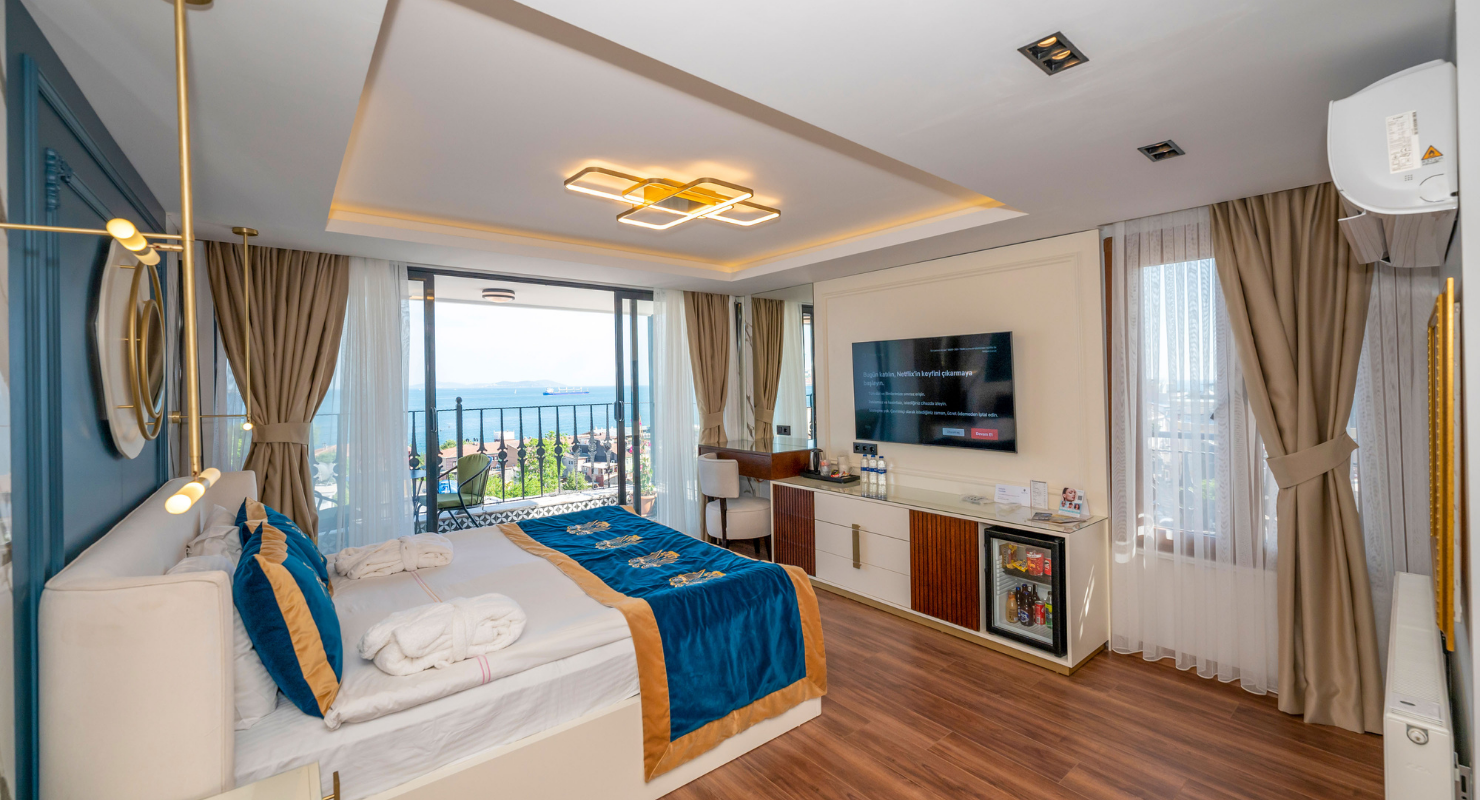 Penthouse Suite Room with Sea View