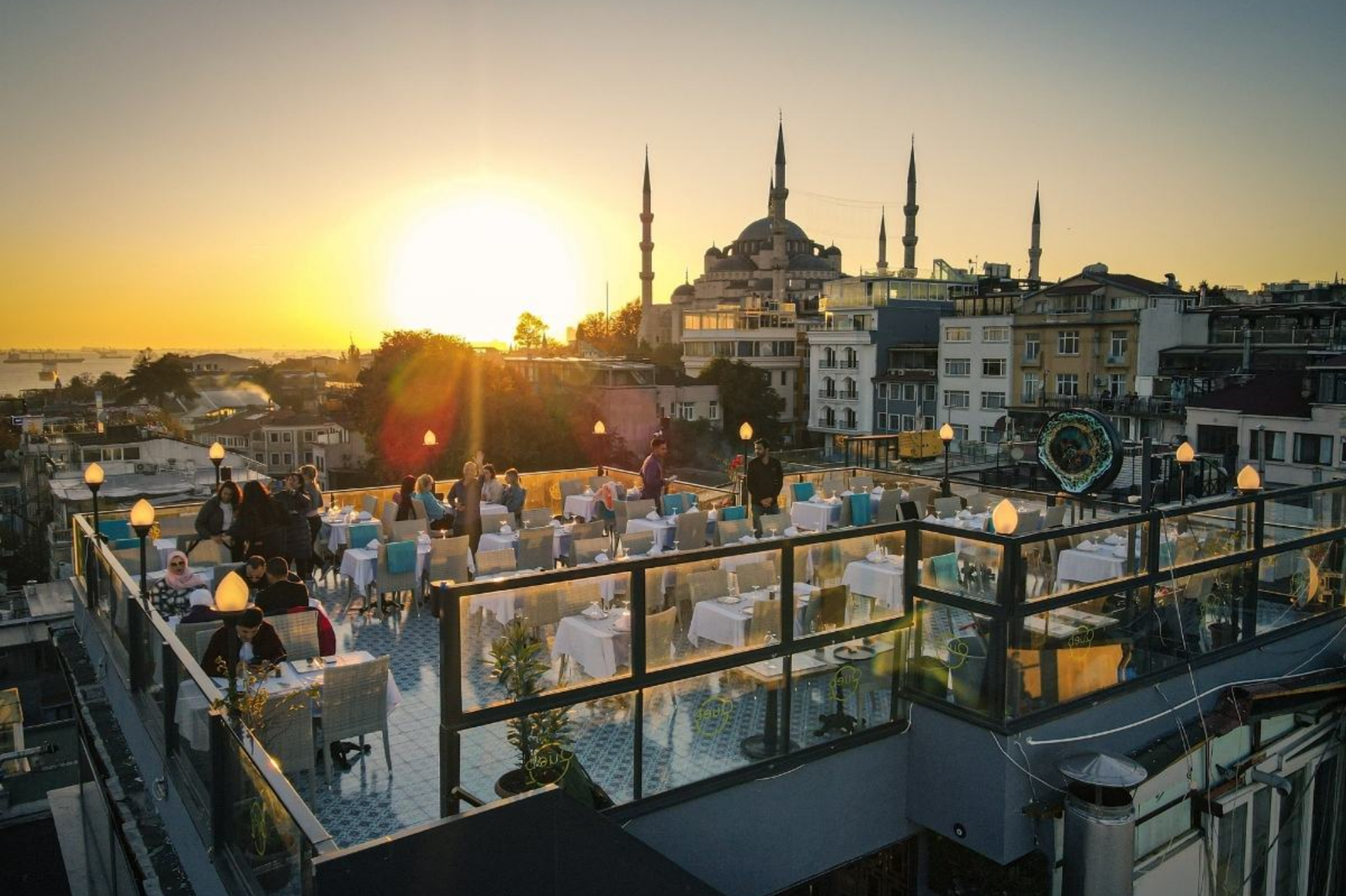 Queb Rooftop Restaurant