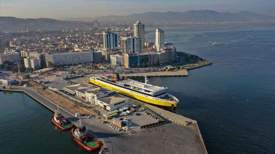Izmir Port