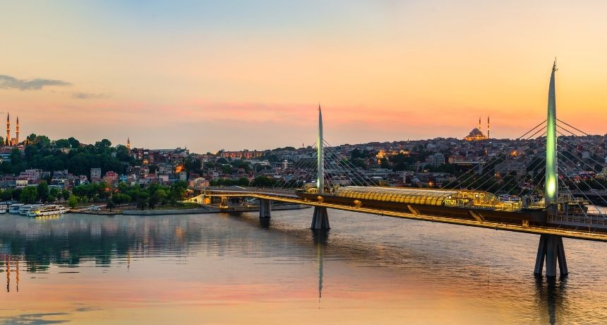 galata köprü bridge horn