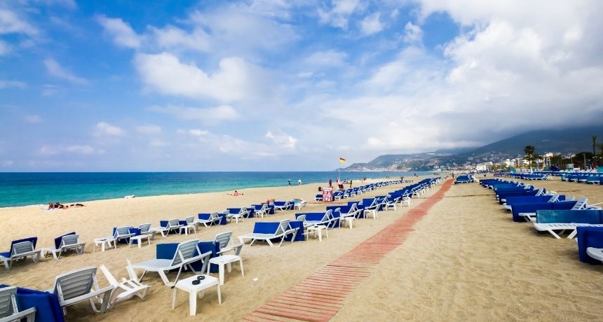 kleopatra cleopatra plaj beach