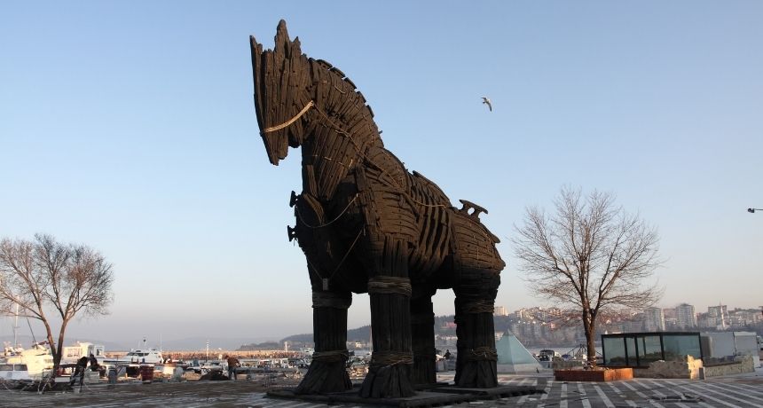 3 Cities, 3 Flavors: A Journey Through the Delicious Tables of the Aegean