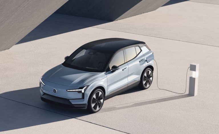 Volvo EX30 Twin Motor Performance (MY24-26)